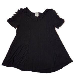 Nail Black Cut-Out Short Sleeve Top – Women’s Small | Rayon Blend
